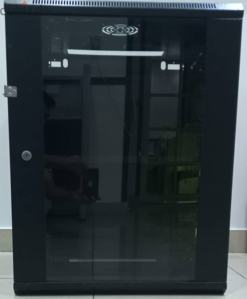 Network cabinet (78x60x60) cm 2