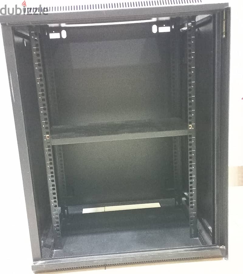 Network cabinet (78x60x60) cm 3