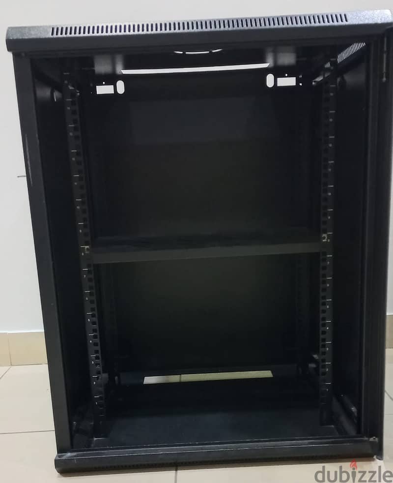 Network cabinet (78x60x60) cm 4