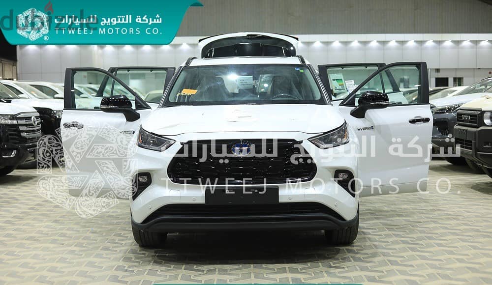 تويوتا هايلاندر 2.5 جي ال اي 4x4 الاصدار الاسود 2024 أبيض هايبرد/هجين[ 0