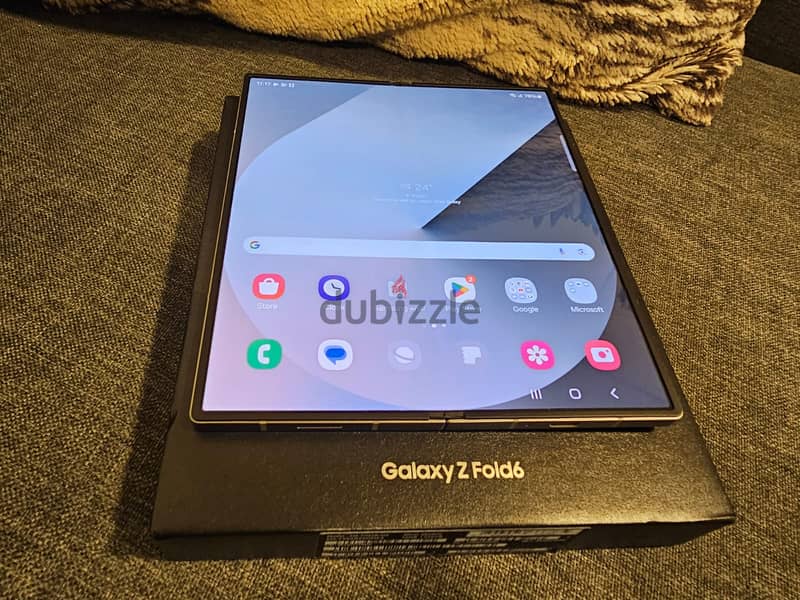 Samsung Galaxy Fold6 Silver Shadow 0