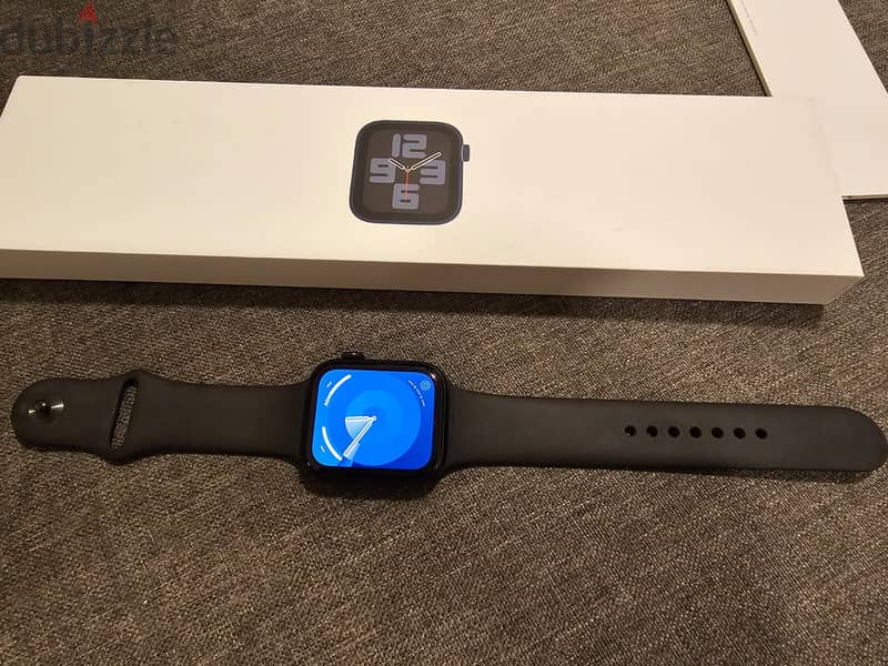 Apple Watch SE (2nd Gen) 44mm GPS Aluminum 0