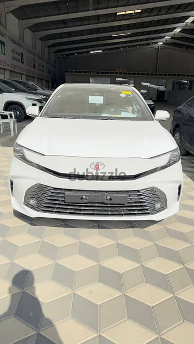 Toyota Camry Grande 2025