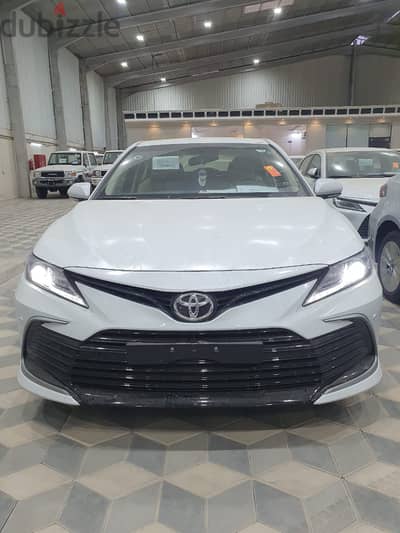 Toyota Camry Standard 2024