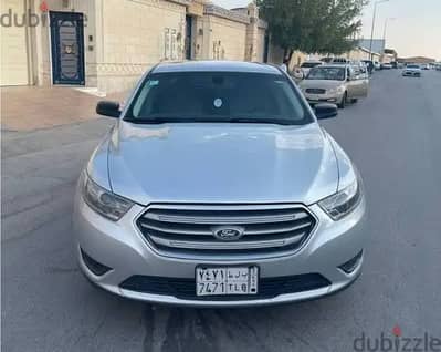 Ford Taurus 2014