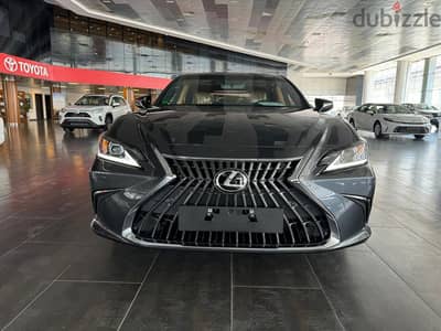 Lexus ES-250 Luxury 2024