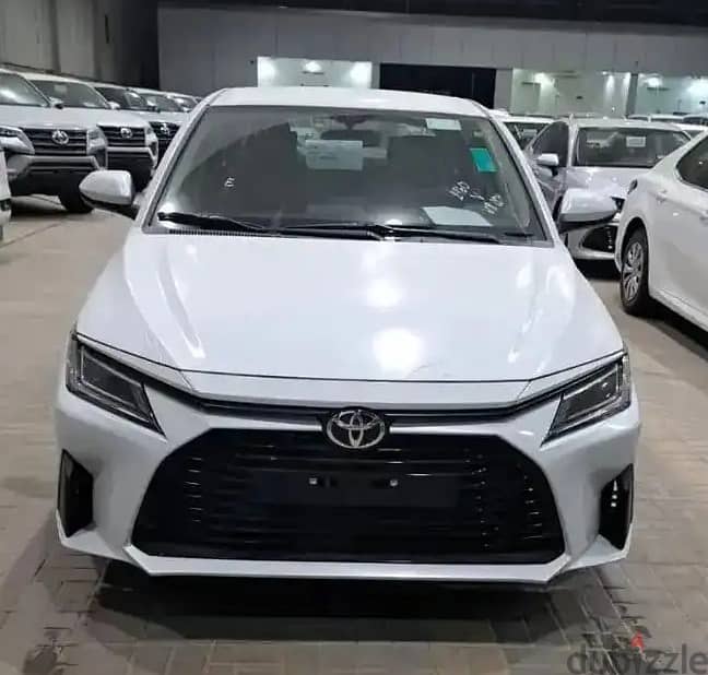 Toyota Yaris 2024 0