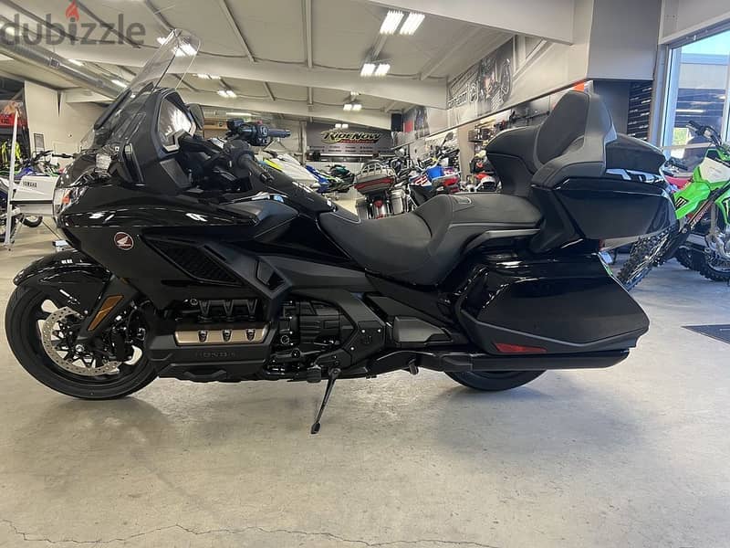 2023 Honda Goldwing available 3