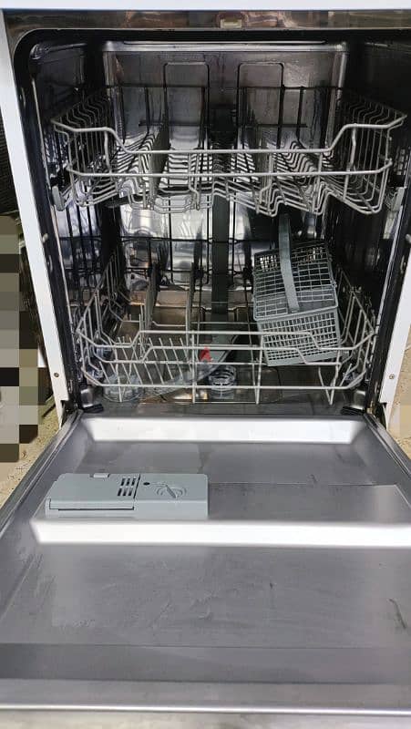 HAAM UltraClean Dishwasher - 40% Off! Used Like New 3