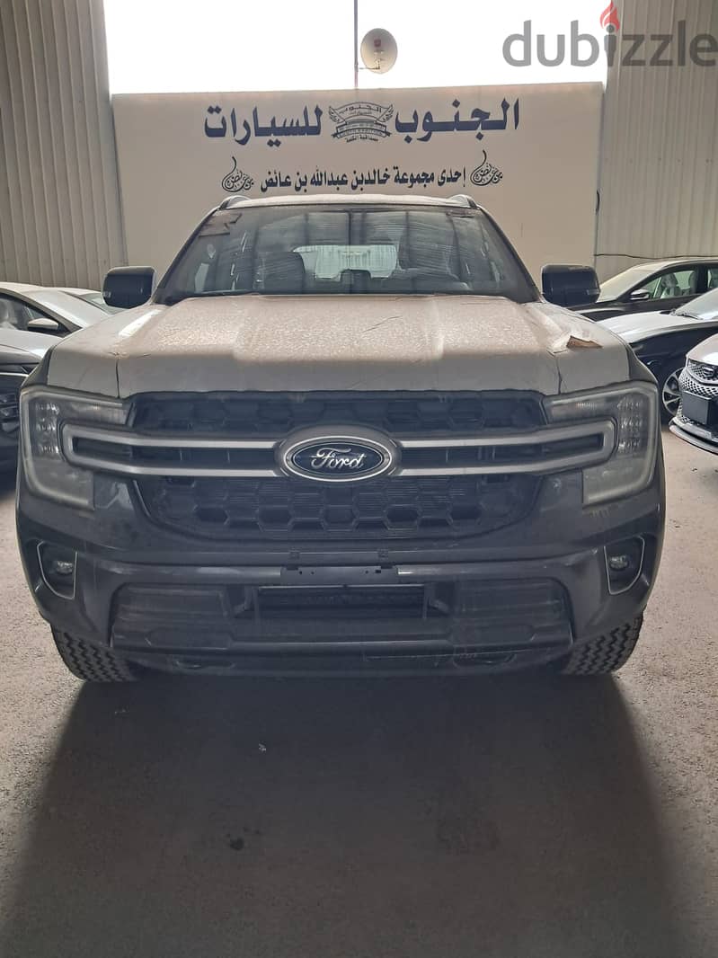 Ford Everest 2024 0