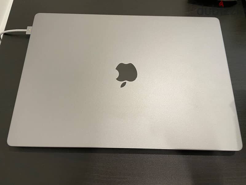 Apple - MacBook Pro 16 - M2 Pro chip - 16GB Memory - 512GB SSD 1