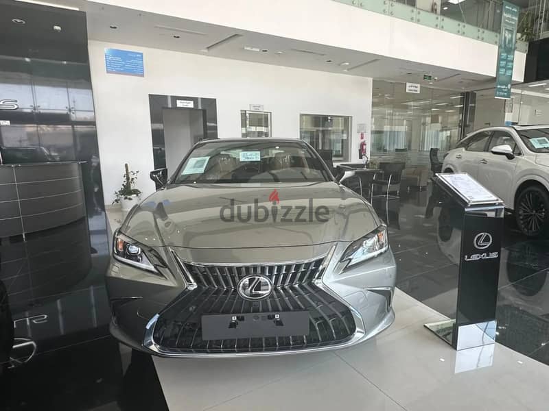 Lexus ES350 2023 0