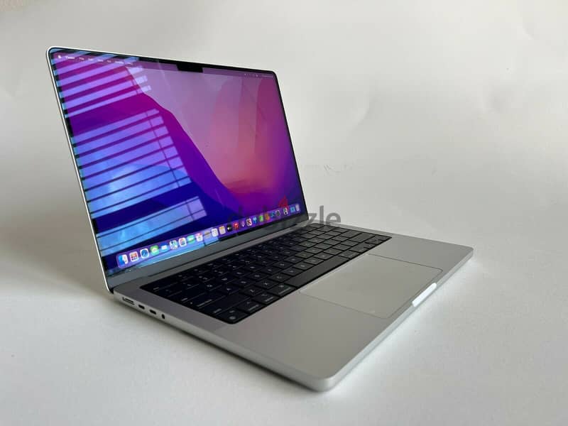 Apple - MacBook Pro 14 - M 3 Pro chip - 18GB Memory - 1TB SSD 2