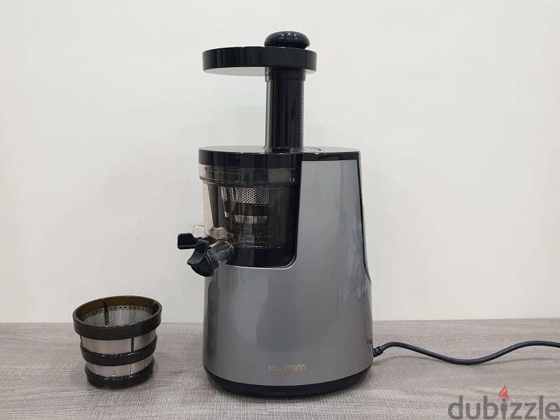 Hurom Slow Juicer 0