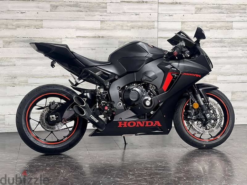 2017 HONDA CBR 1000RR (+971561943867) 3