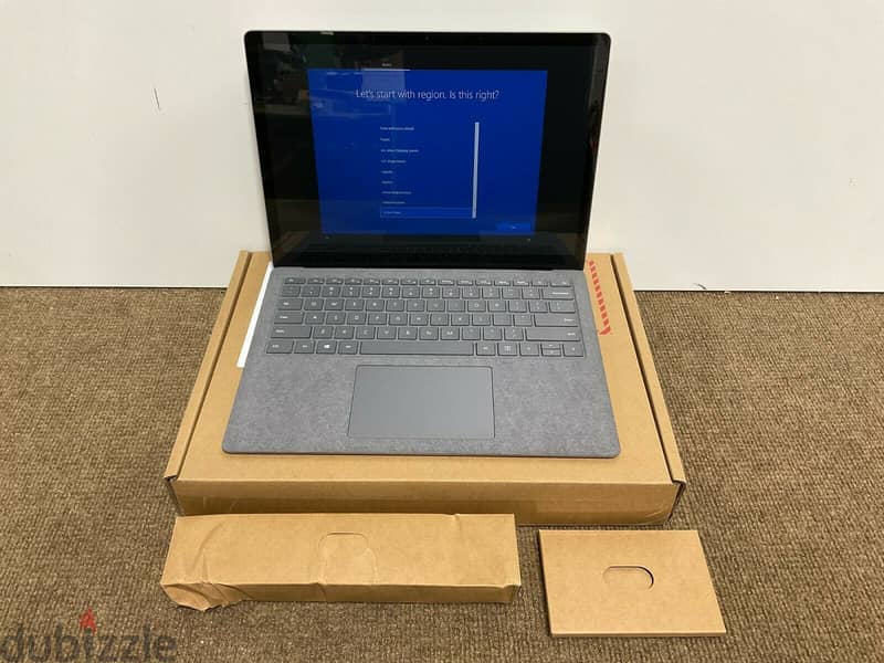 Microsoft - Surface 4 - 13.5” – Intel Core i7 - 16GB - 512GB SSD 0