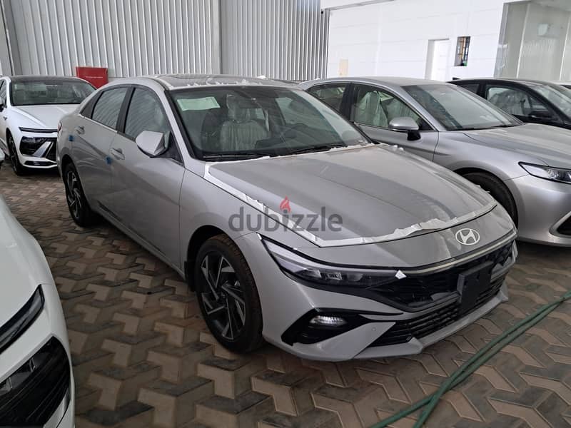 Hyundai Elantra 2025 1600 0