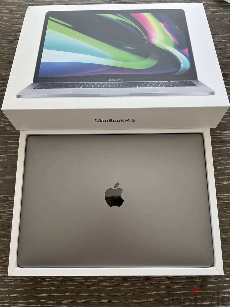 MacBook Pro 13.3 - Apple M1 chip - 8GB Memory - 512GB SSD 2