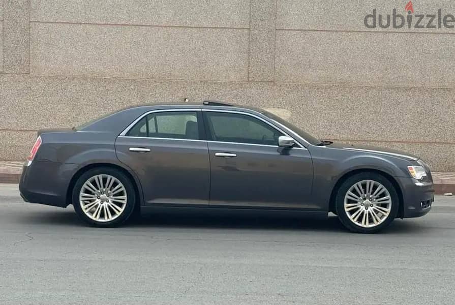 كرايسلر 300C موديل 2014 0