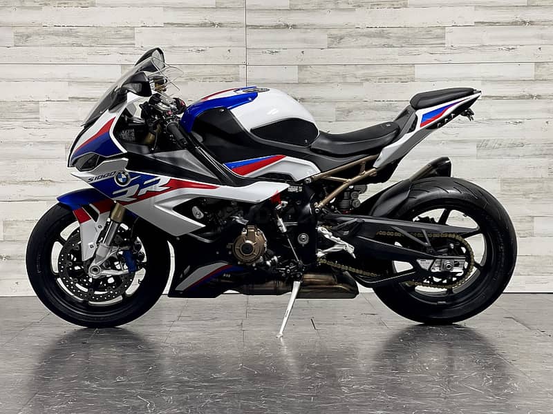 2022 BMW S1000RR  (+97466574363) 1