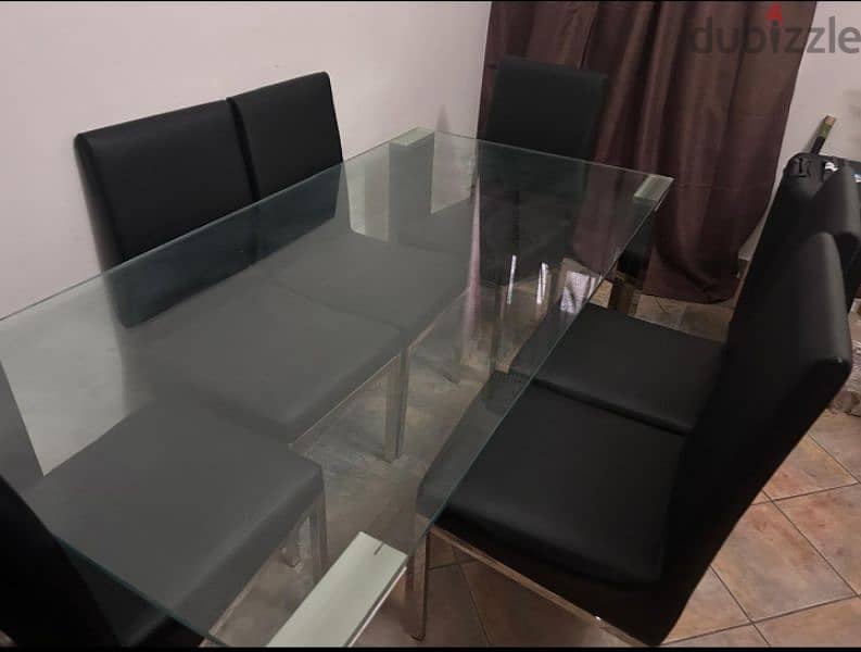 Glass dinning table 0