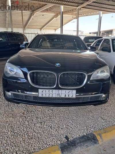 BMW 740 2012