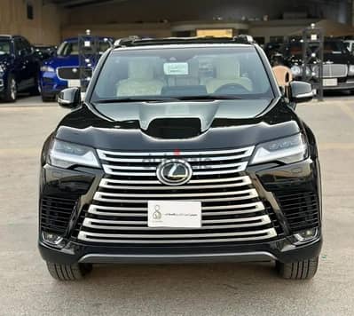 Lexus LX600 2022