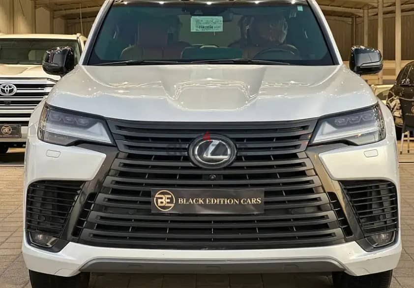 Lexus LX600 2023 0