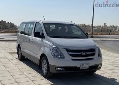 Hyundai  H1 2016