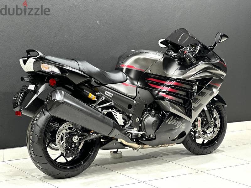 2024 Kawasaki ZZR 1400 available 1