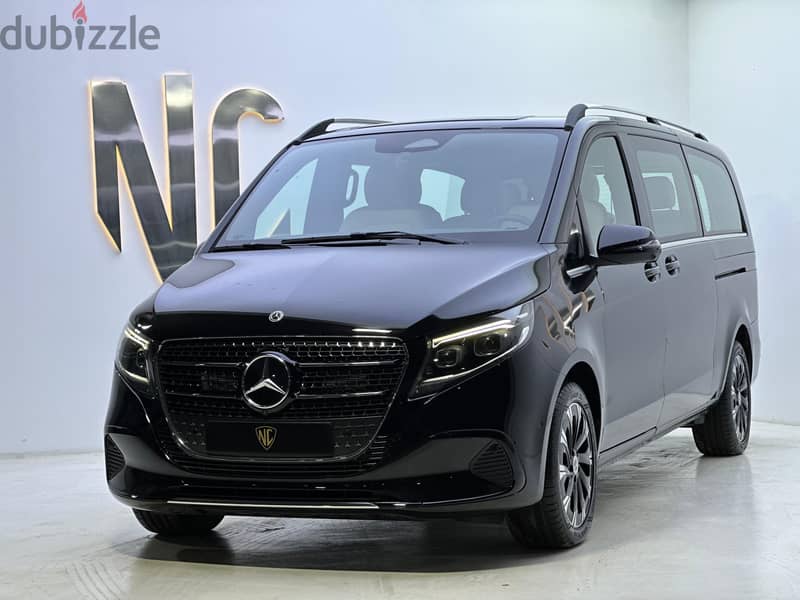 Mercedes Benz V300 2025 0