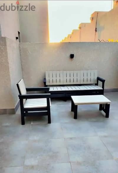 Outdoor Seating Set