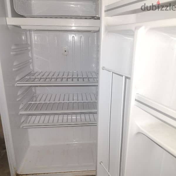 dansat refrigerator 0