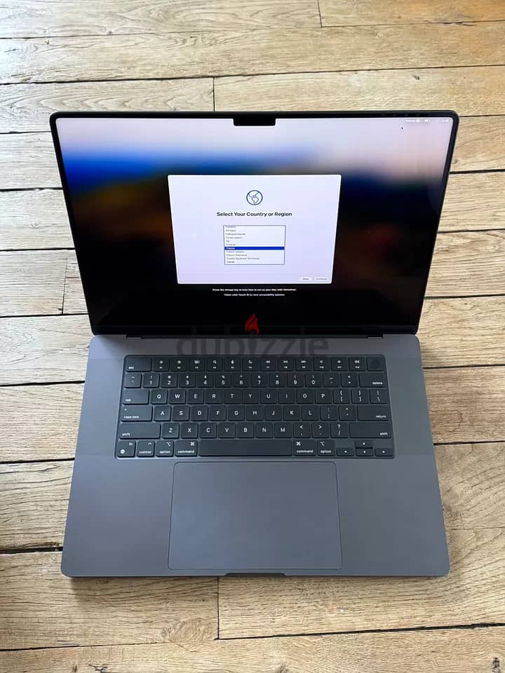 Apple - MacBook Pro 16" - M 3 Pro chip - 18GB Memory - 512GB SSD 0