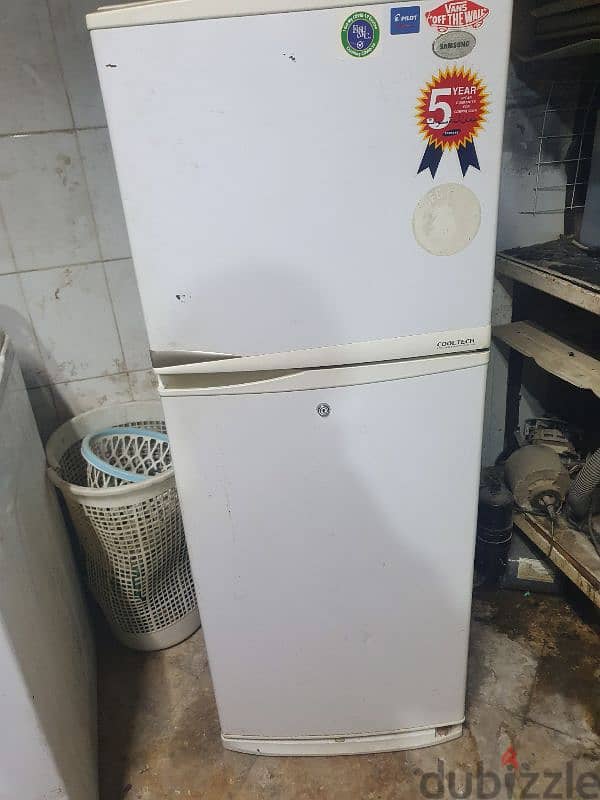 Used Fridge for sale in 500 2