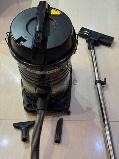 Used Panasonic barrel vacuum cleaner. Very clean and in very good con