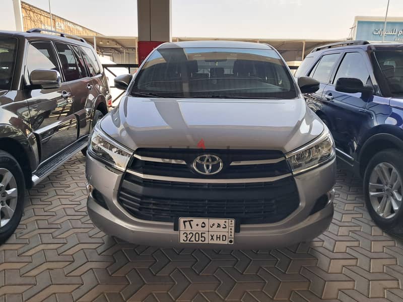 Toyota Innova 2021 0