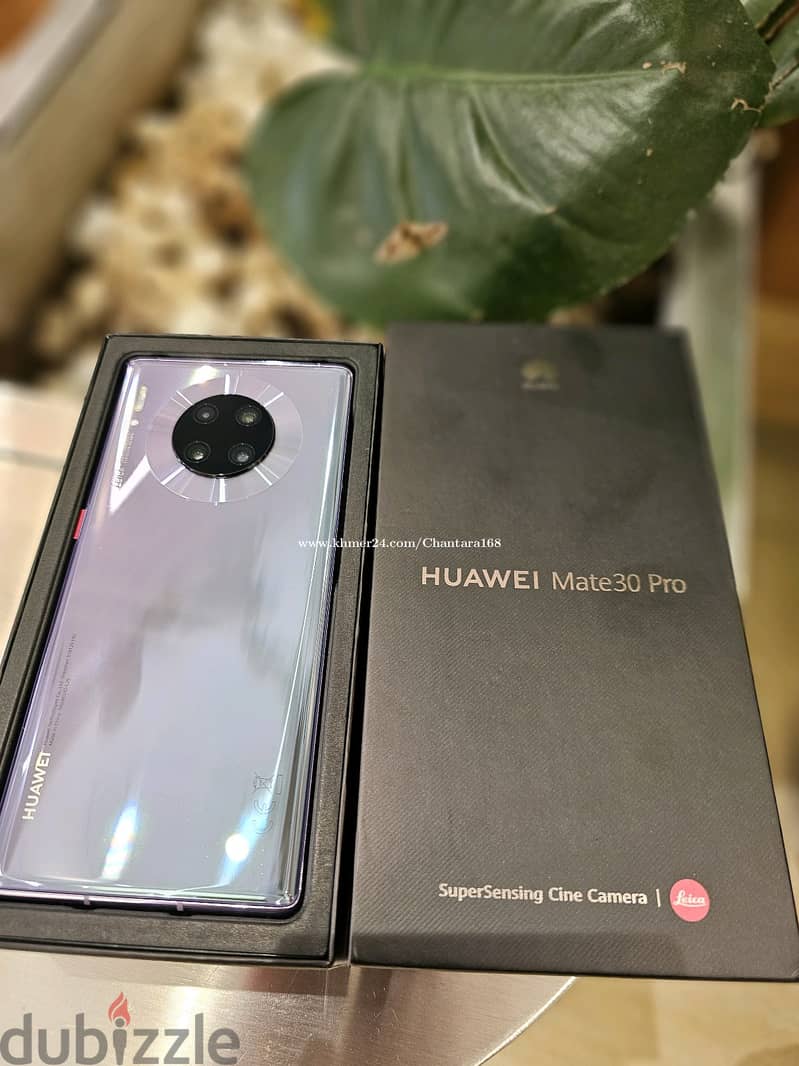 H u a w e i M a t e 30 Pro (5G) 8 GB / 128 GB 0