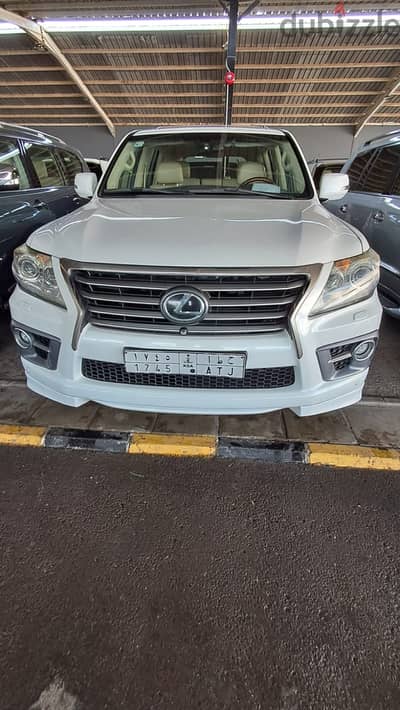 Lexus LX 570 2014