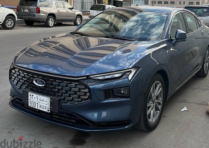 Ford Taurus 2023 0