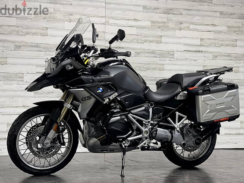 2017 BMW R1200GS  (+97466574363) 0