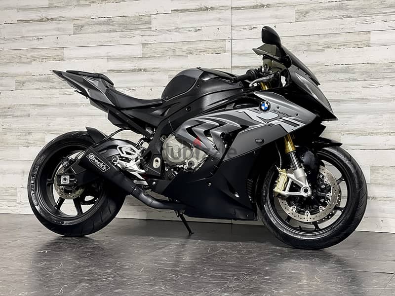 2017 BMW S1000RR  (+97466574363) 1