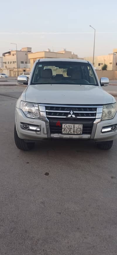 Mitsubishi Pajero 2005