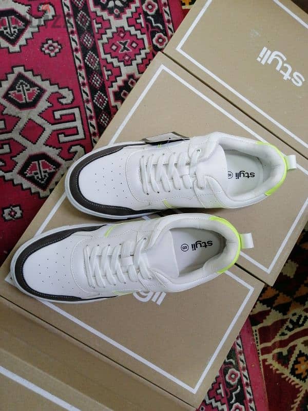 Men's sneakers New 3