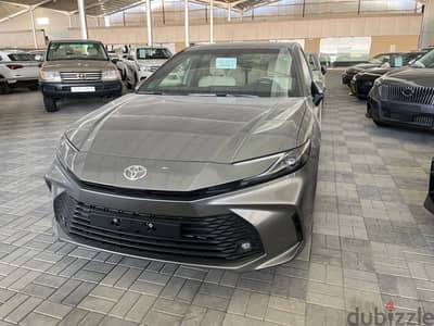 Toyota Camry 2025