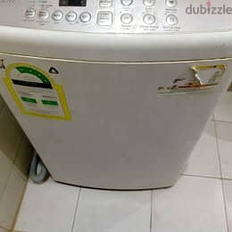 Samsung Fully Automatic Machine 5kg  Good condition Price 550/-sr 1