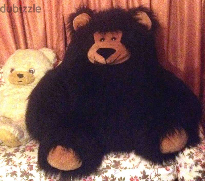 40 Years Old Giant Size Bear Model Decoration or Toy 0