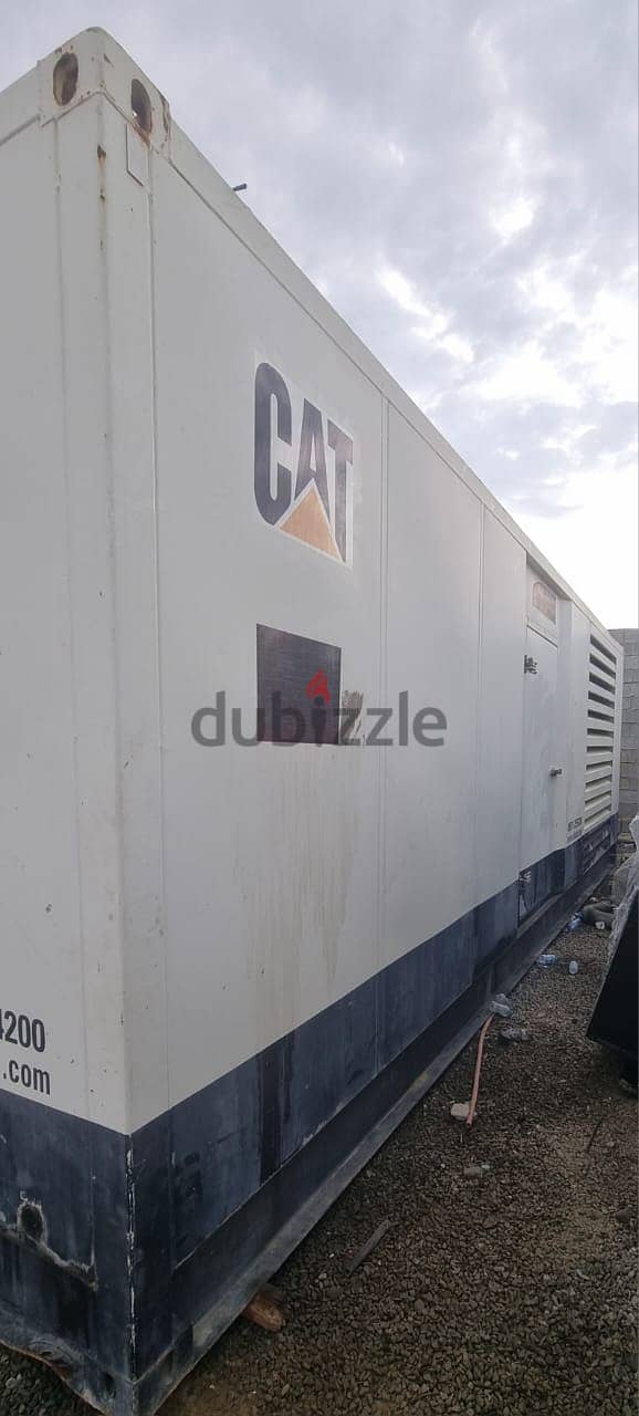 مولد كهرباء كاتربيلر C32 كاتم صوت  - Used CAT C32 Soundproof Generator 0