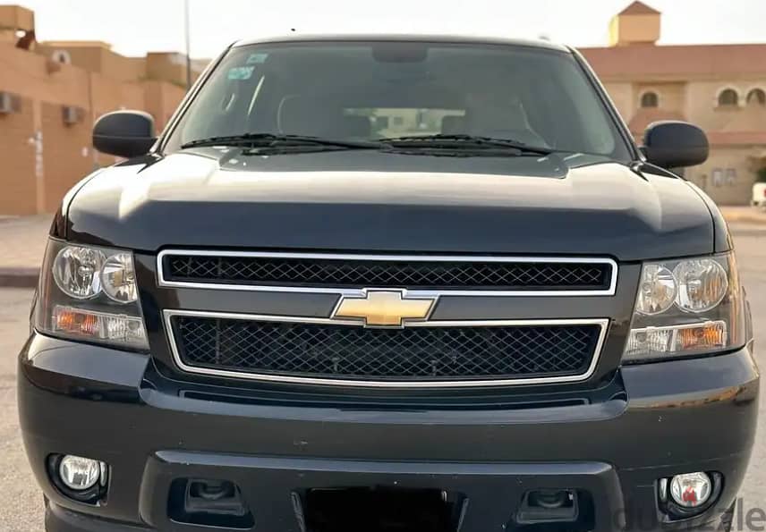 Chevrolet Suburban 2011 0