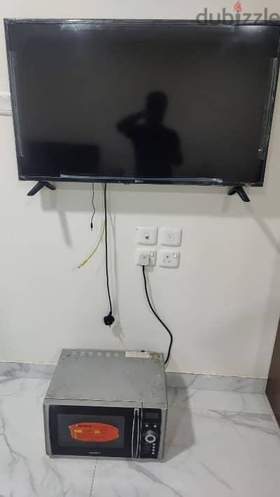 43" LED SMART TV